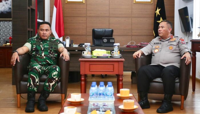 Pererat Sinergi Antara TNI dan Polri, Pangdam I/Bukit Barisan, Mayjen TNI Rio Firdianto Silaturrahmi ke Polda Kepri