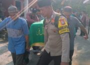 Bripka Hendri Sambang Duka, Pererat Silaturahmi dan Wujudkan Empati Kepada Warga