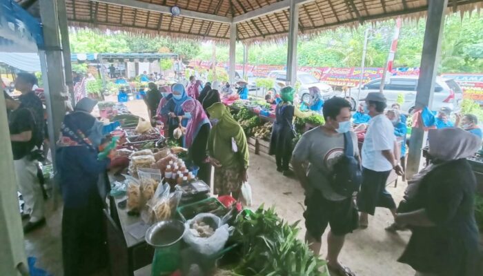 Sambut Hari Raya Idul Adha 1446 H, DP3 Kota Tanjungpinang Gelar Bazar Murah