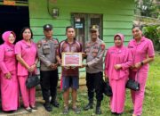 Semangat Bhayangkara ke-79, Polsek Singkep Barat Tebar Kepedulian Lewat 50 Paket Bansos