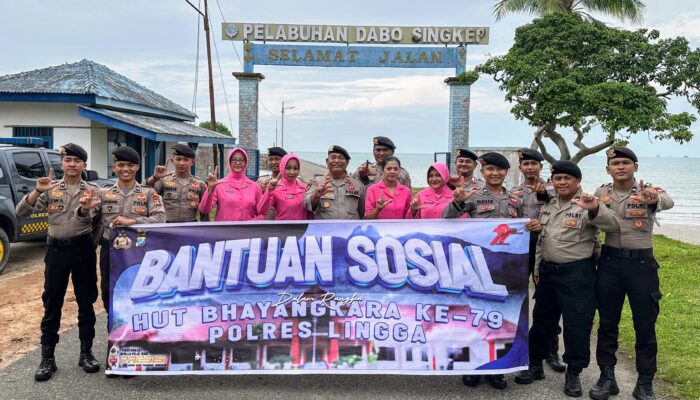 IPTU Arfen Salurkan 40 Paket Sembako: Wujud Kepedulian Polri Sambut HUT Bhayangkara ke-79