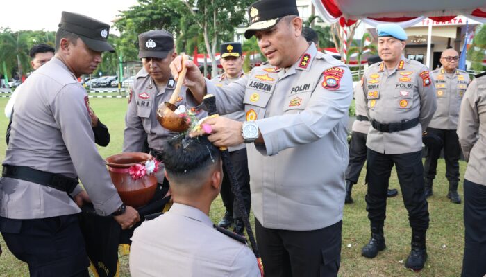 Kapolda Kepri Pimpin Kenaikan Pangkat 442 Personel Polda Kepri