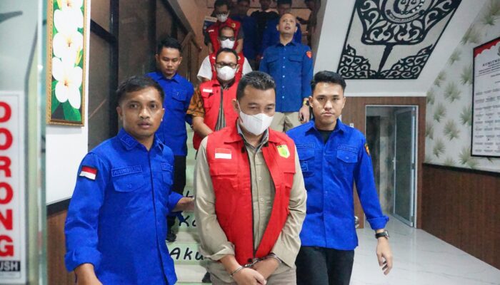 Tim Penyidik Seksi Tindak Pidana Khusus Kejaksaan Negeri Bintan Tetapkan 4 Tersangka Kasus PNBP
