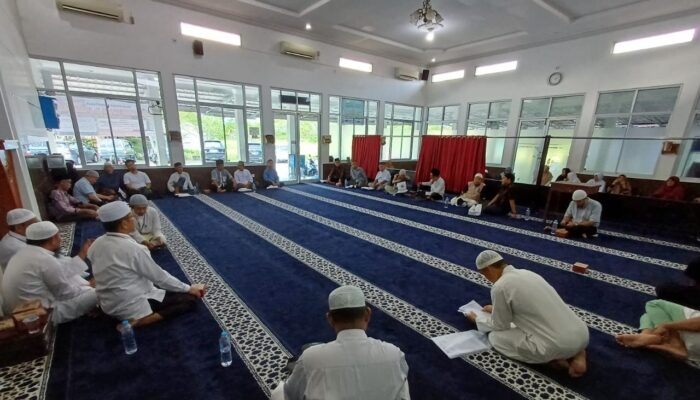 KBIHU Al Ikhlas Pariaman Gelar Manasik Haji Perdana