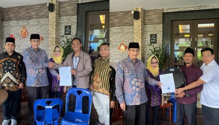 Reses Tahun 2025, Ismeth Abdullah Beri Bantuan di Lingga, Bintan dan Tanjungpinang