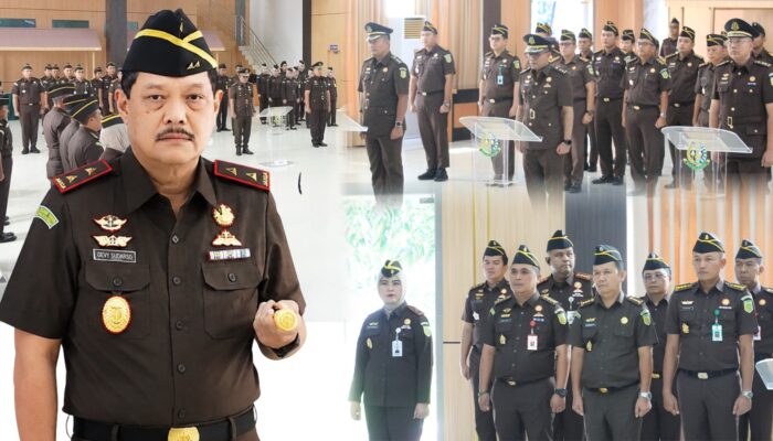 Kajati Kepri Lantik Kabag TU dan Koordinator Baru di Lingkungan Kejati Kepri