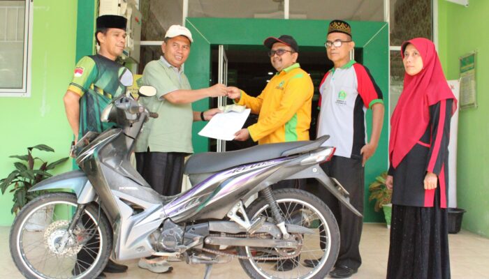 Kemenag Pariaman Serahkan Aset BMN ke Penyelenggara Zawa
